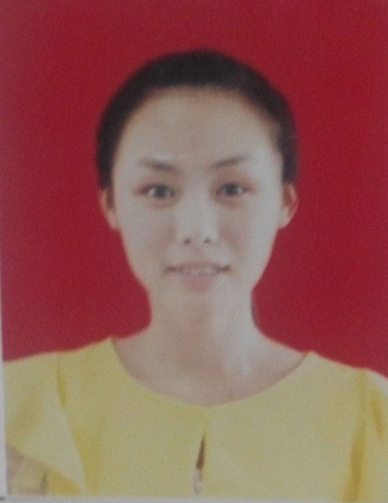 258 何影.jpg