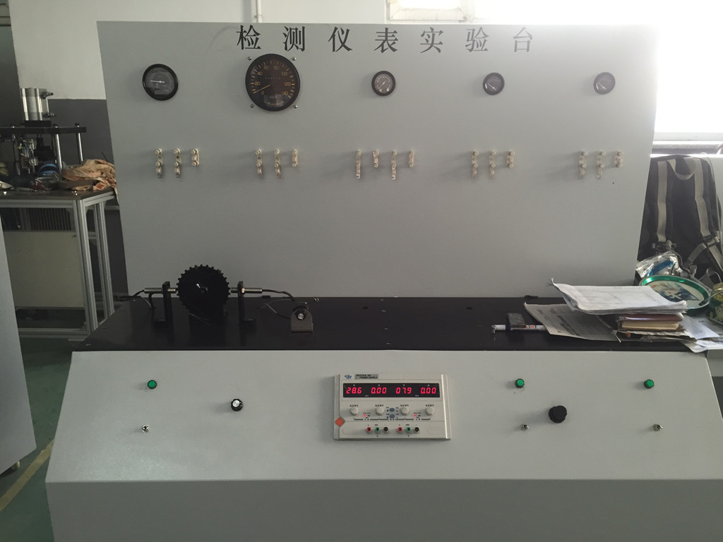 检测仪表试验台