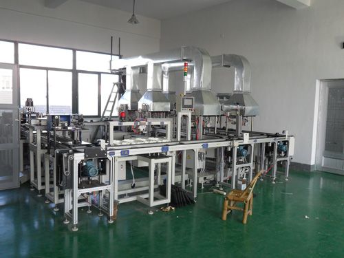 液化气瓶阀自动装