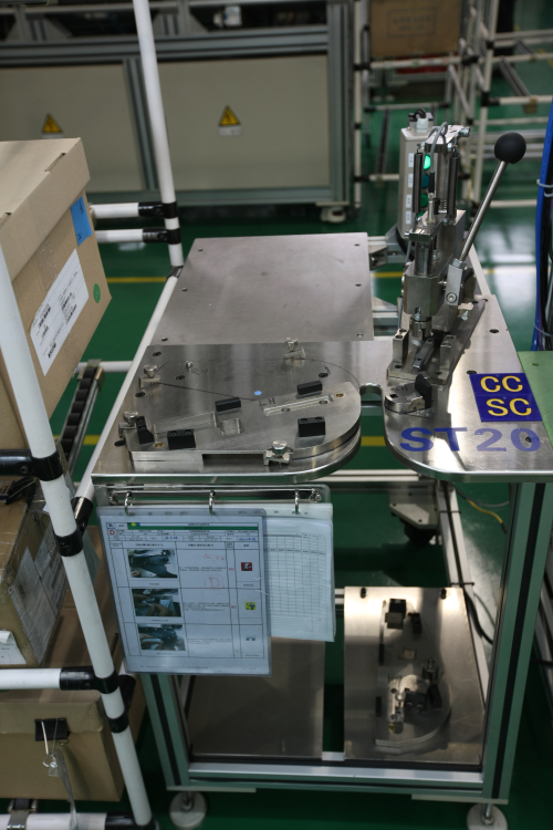 ST20 压线束设备